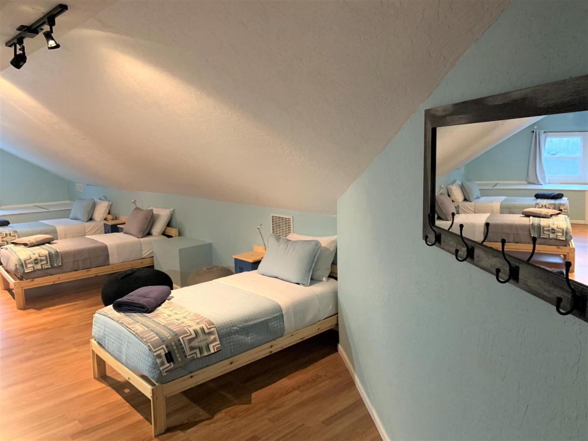יוג'ין Riverpath Inn מראה חיצוני תמונה