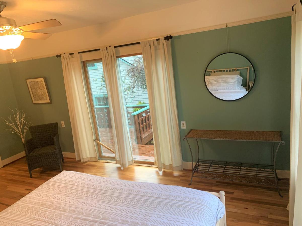 יוג'ין Riverpath Inn מראה חיצוני תמונה