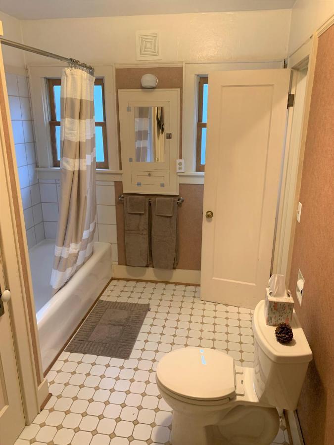 יוג'ין Riverpath Inn מראה חיצוני תמונה